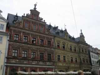 „Rennsteigwilli“ zeigte uns wunderschöne Häuser in Erfurt