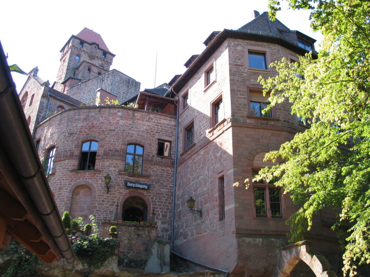 Erstes Ziel Burg Berwartstein
