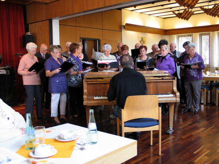 Auch in diesem Jahr wurde unser Fest von der Sängervereinigung St. Arnual unterstützt.
