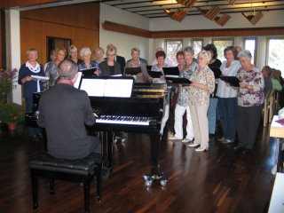 Die Veranstaltung wurde unterstützt durch die Sängervereinigung St. Arnual.